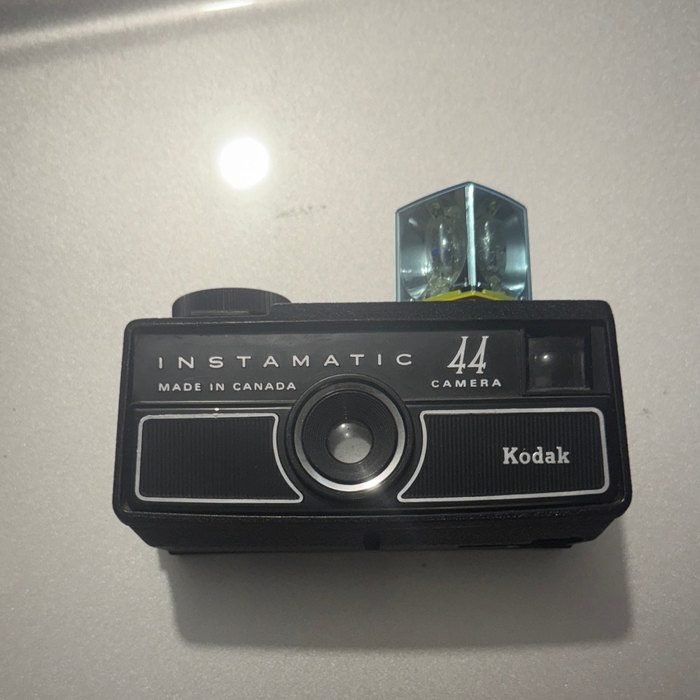 Kodak Instamatic 44 Camera with Blue Flash